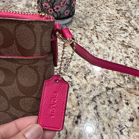 NWT Coach Signature Coated Canvas Crossbody - Picture 7 of 14